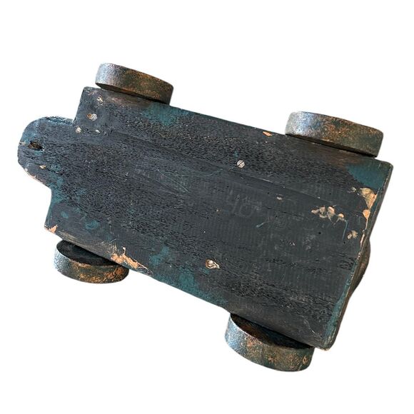 Vintage Wood Carved Black With Red Undertone Stain Dimetrodon Dinosaur On Wheels - Picture 7 of 7